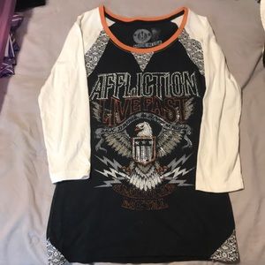 Women’s affliction 3/4 length top